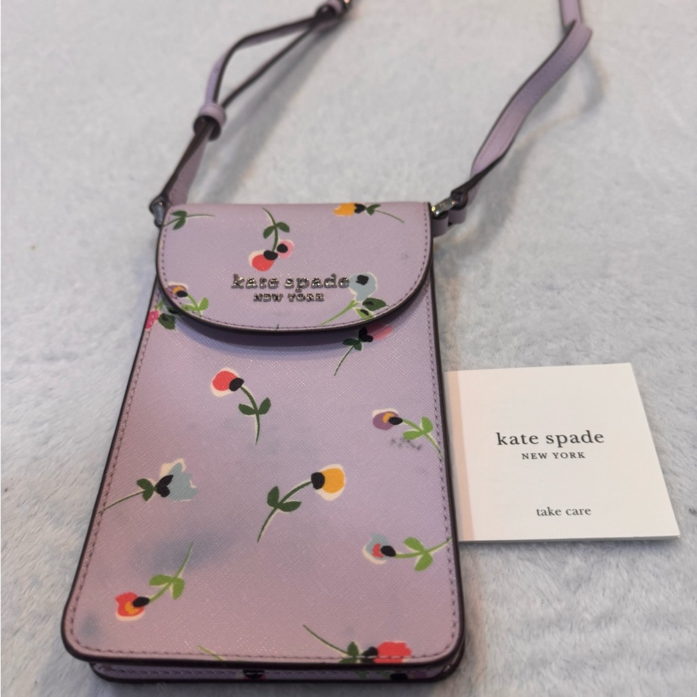 Kate Spade Flap Phone Crossbody Small Purse Purple Cameron‎ Wildflower Ditsy